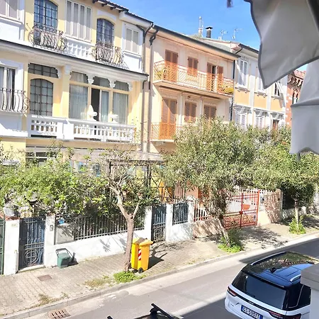 Διαμέρισμα Casa Sant'andrea Βιαρέτζιο